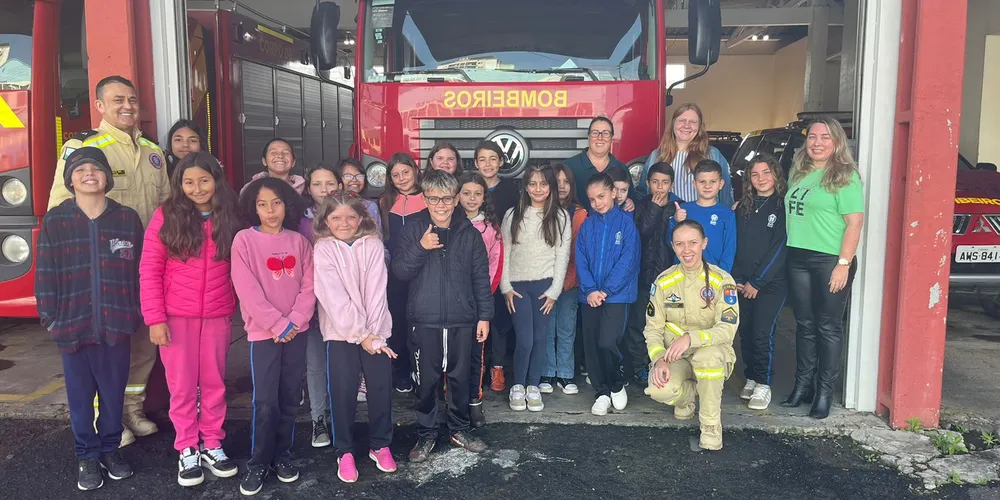Aprendizado cidadão movimentou educandos durante a saída a campo