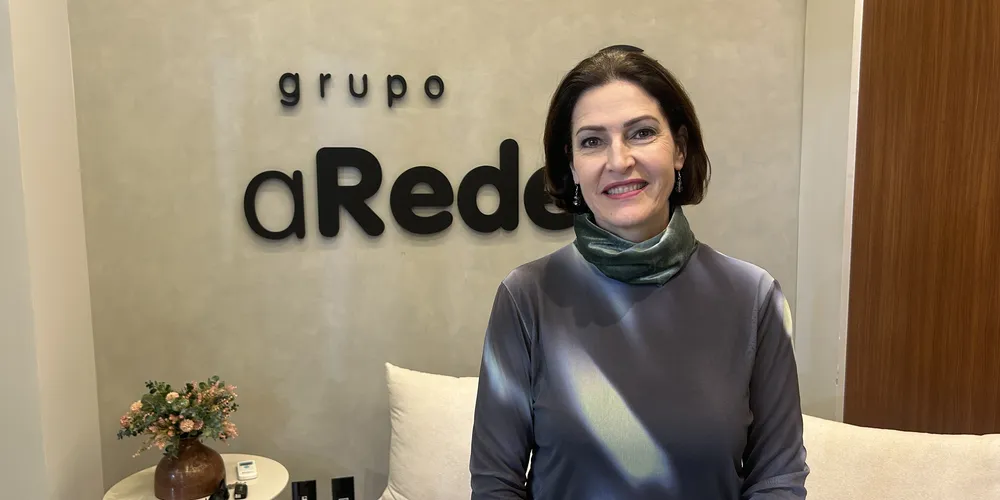 Cristina Graeml é jornalista, redatora e política, sendo o grande desataque nas Eleições Municipais de 2024