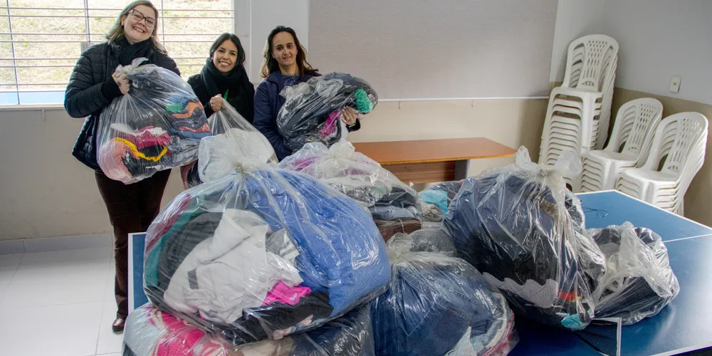 A arrecadação foi de 364 peças de roupas e 13 pares de calçados