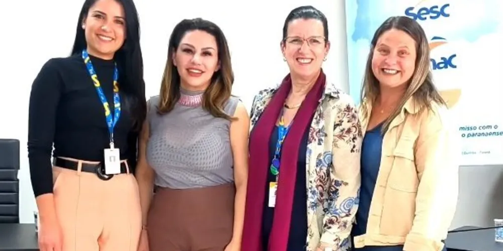 Dayane Sovinski esteve com a equipe responsável pelo projeto