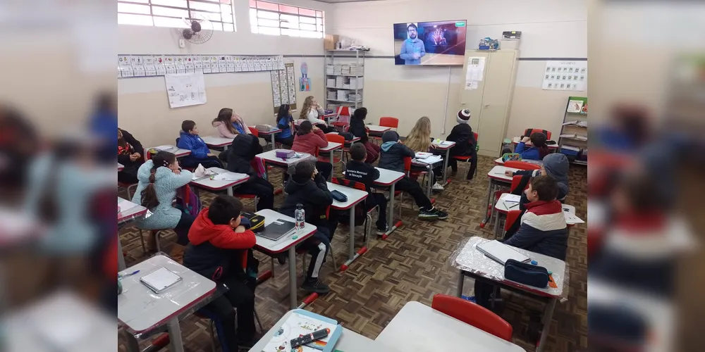 Estudantes puderam absorver importantes conteúdos da videoaula