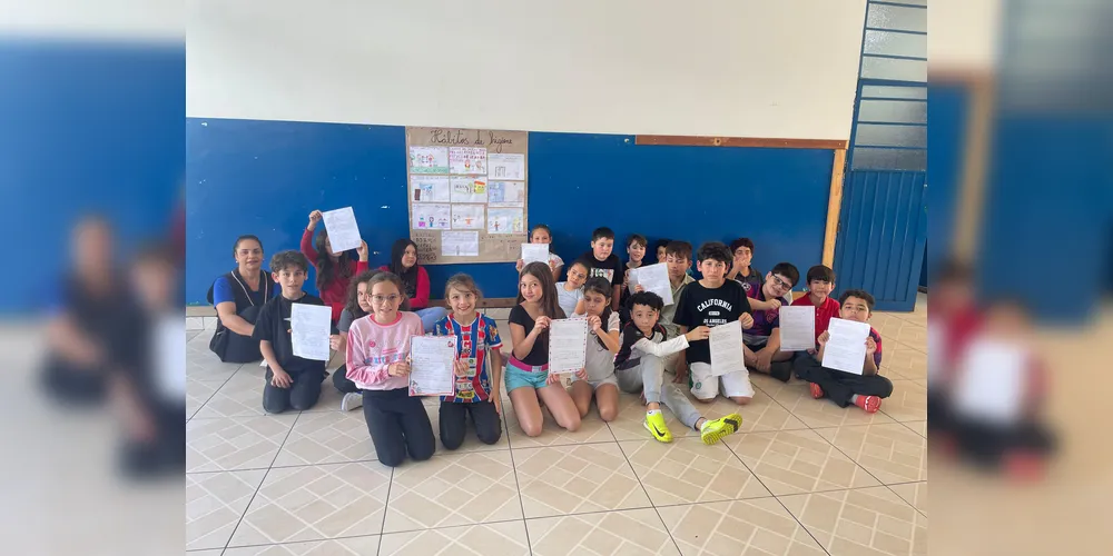 Estudantes colocaram no papel o que aprenderam sobre o importante tema