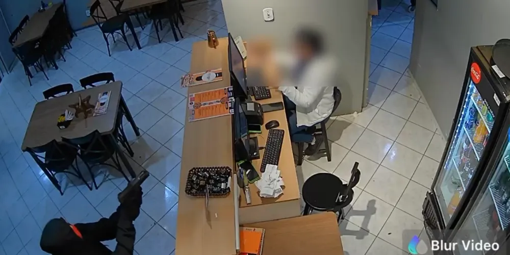 Câmera de estabelecimento flagrou um dos crimes do suspeito