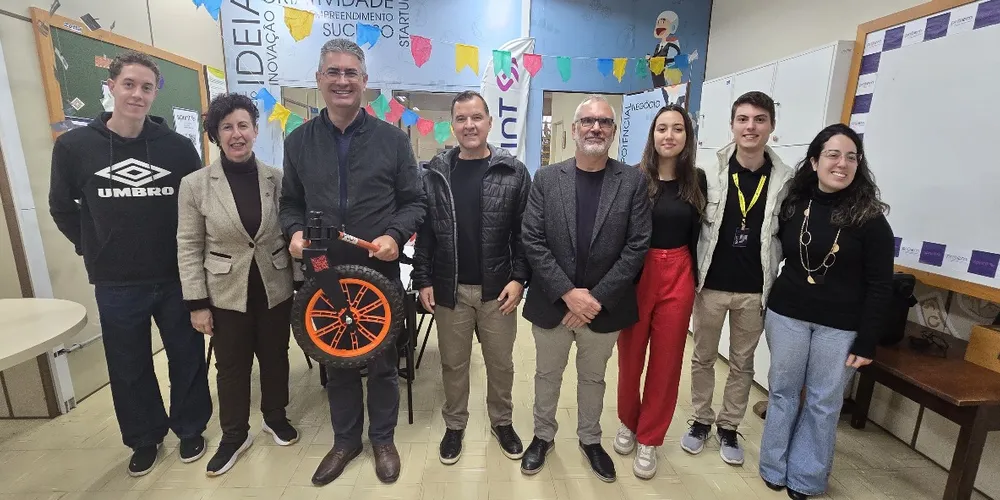 Julio Küller (MDB) esteve na UTFPR para discutir projetos desenvolvidos pela incubadora da universidade