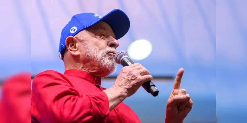 Presidente do Brasil afirma que paga R$ 27 mil de Imposto de Renda