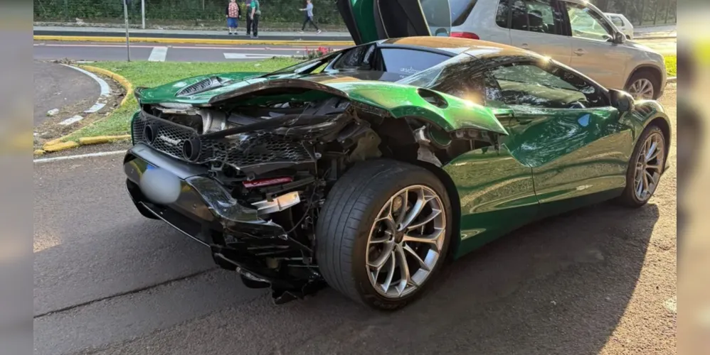 McLaren 720S é avaliada em R$ 2,5 milhões.