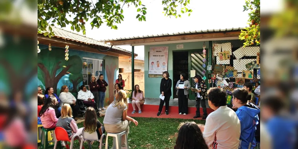 Além das crianças, o projeto também tem encontros mensais para mulheres e para a terceira idade, no chamado Bando Saudade