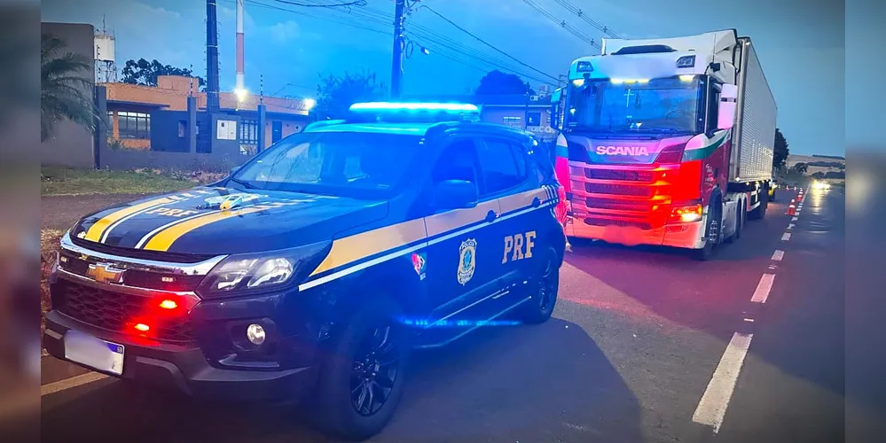 Veículo foi parado após acompanhamento tático da PRF