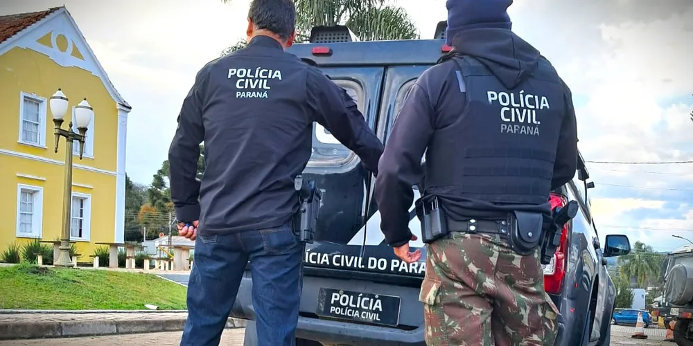 Detenção da mulher aconteceu nesta terça-feira (26)