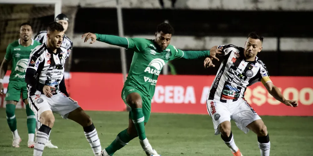 Equipes em partida em outubro de 2024