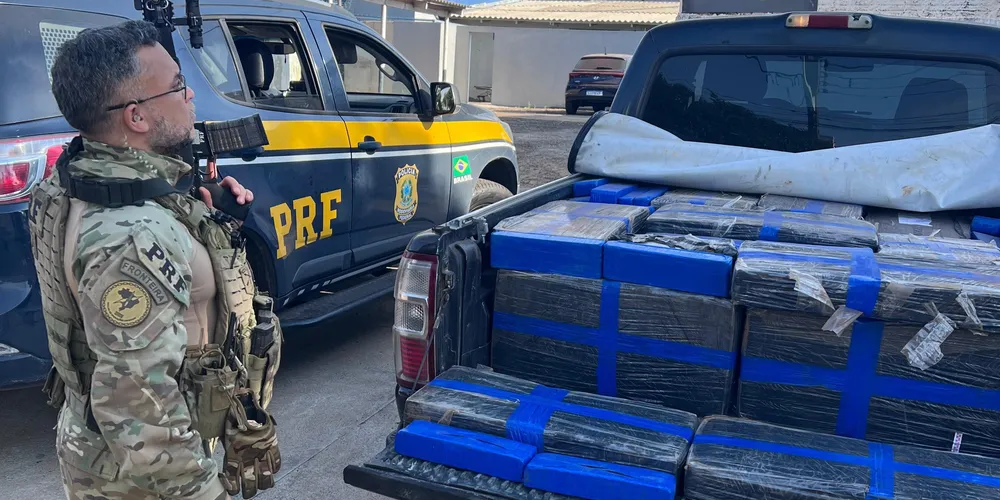 A droga foi apreendida e o suspeito encaminhado para a Delegacia da Polícia Civil de Goioerê (PR)