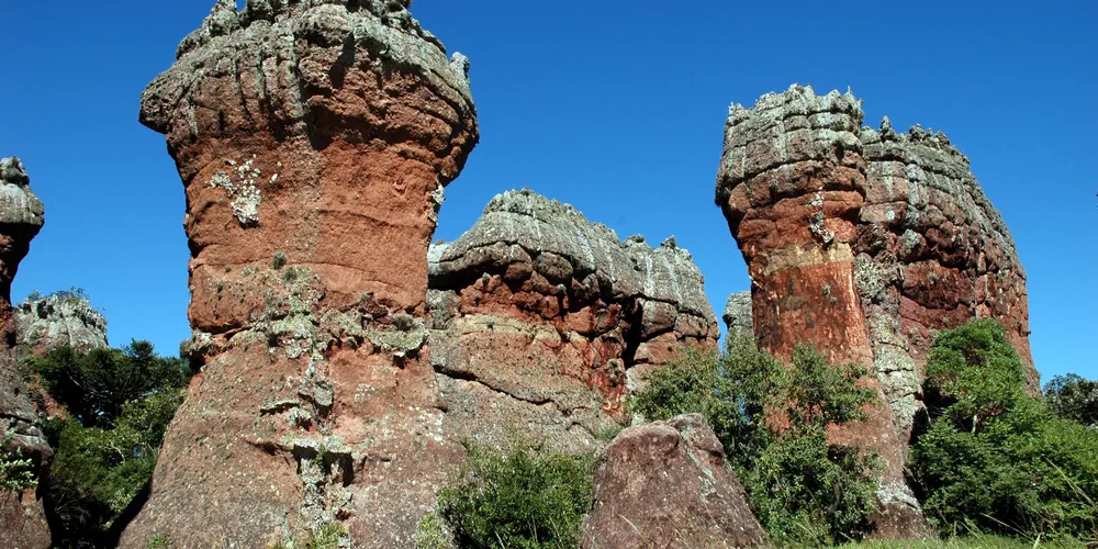 Parque Estadual de Vila Velha, em Ponta Grossa – um dos pontos turísticos mais visitados do Paraná