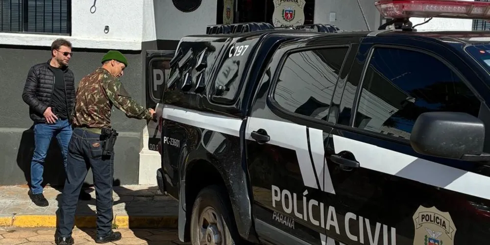 Após a prisão, ele foi encaminhado à delegacia