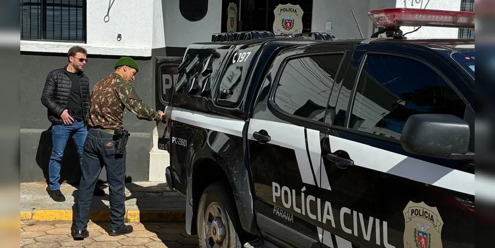 Após a prisão, ele foi encaminhado à delegacia