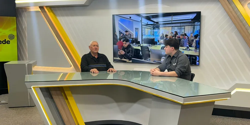 Durante a entrevista, Inácio destacou variados setores de trabalho da Educação e frisou o esforço de toda a equipe para a conquista dos resultados destacados