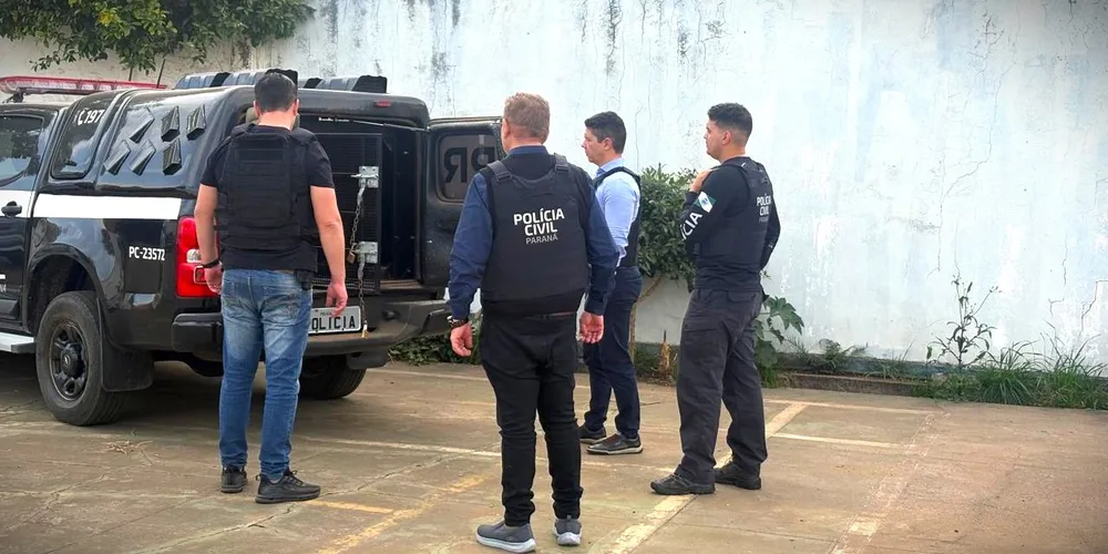 Agentes cumpriram dois mandados de prisão preventiva