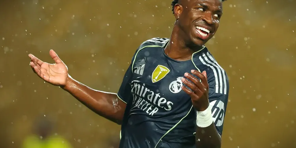 Brasileiro foi eleito o melhor jogador em campo