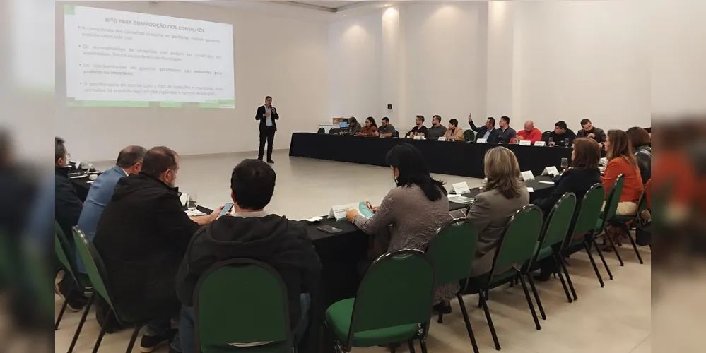 Reunião aconteceu na sede da Acipg