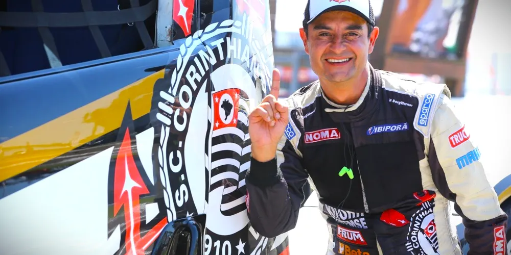 Roberval Andrade é um dos grandes nomes do automobilismo nacional