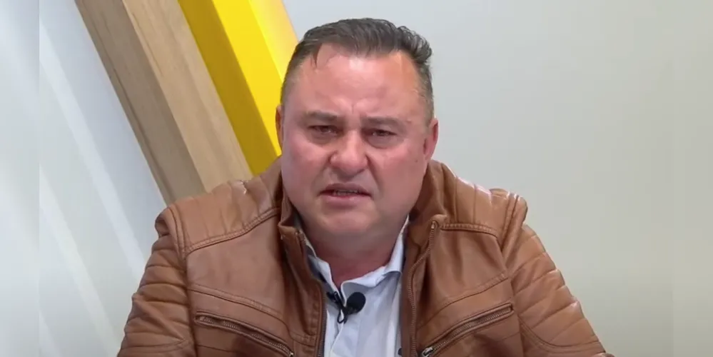Ao final da entrevista, Sassá se emocionou e pediu perdão para a audiência