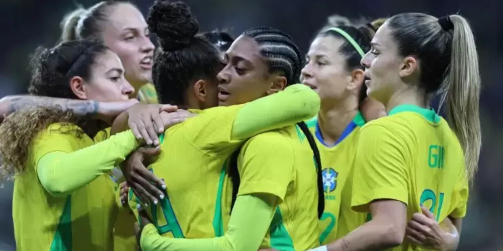 Jogo acontece às 18h deste sábado