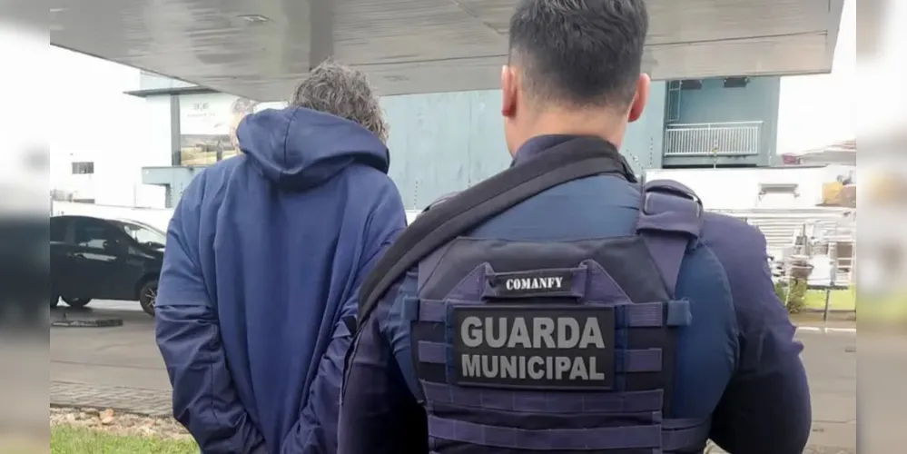 A Guarda Municipal recebeu imagens do suspeito e o localizou durante as rondas