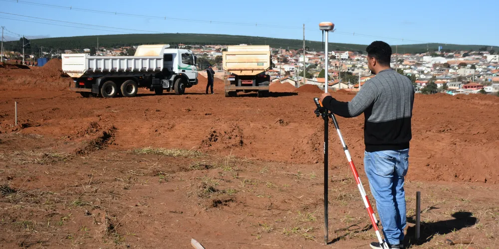 A Prefeitura já preparou o terreno onde iniciará a construção