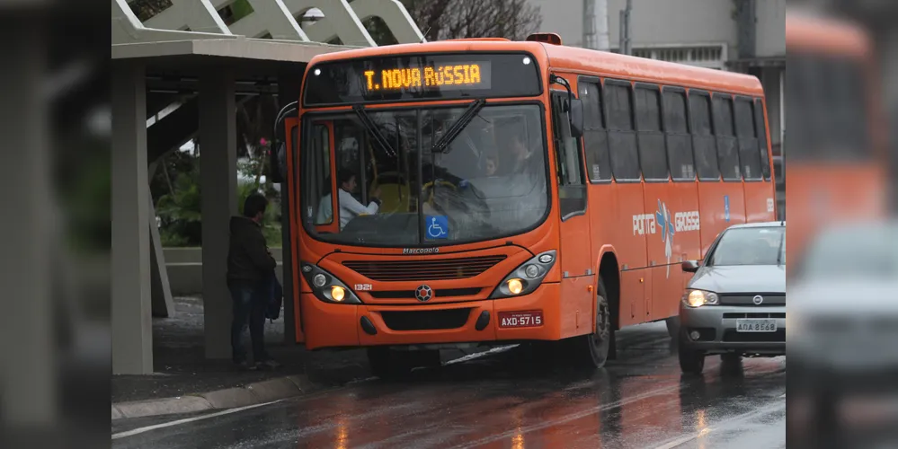 Concessão do transporte coletivo é administrada pela Viação Campos Gerais (VCG)