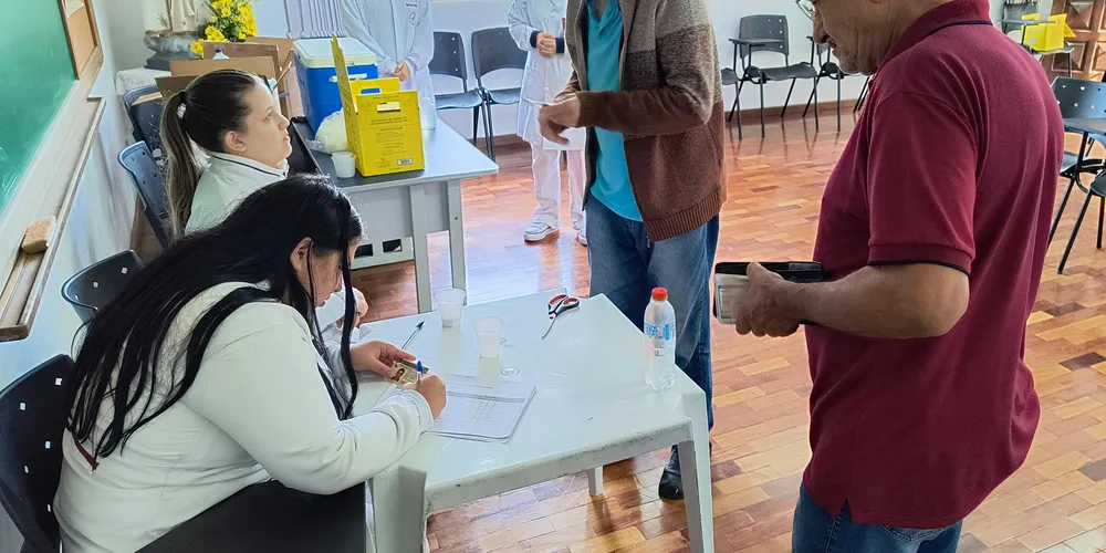 Atividade foi realizada no Cecon do Cará-Caré e Unidade Móvel no Jardim Alvorada