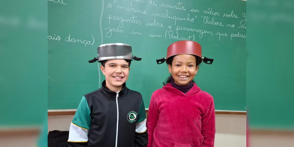 Os alunos realizaram diversos trabalhos, entre eles a simulação de um podcast com os personagens criados por Ziraldo