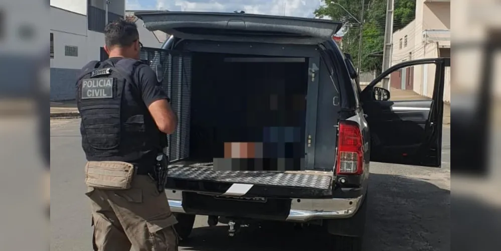 Homem foi preso em flagrante nessa segunda-feira (23)