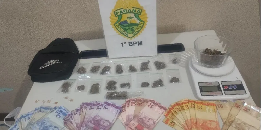Drogas foram apreendidas na noite dessa sexta-feira