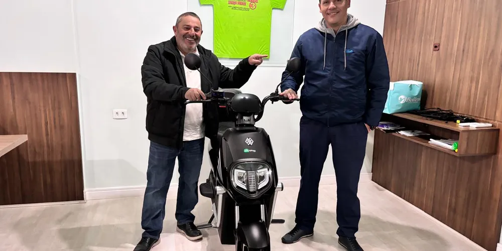 Todos os associados puderam participar