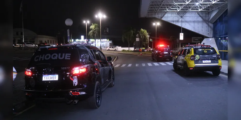 Rodoviária foi isolada e ficou fechada durante o atendimento à ocorrência