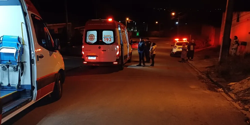 O homem foi baleado na região do pescoço