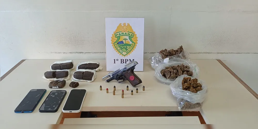 Polícia apreende mais de 1,5 kg de drogas com menor em PG