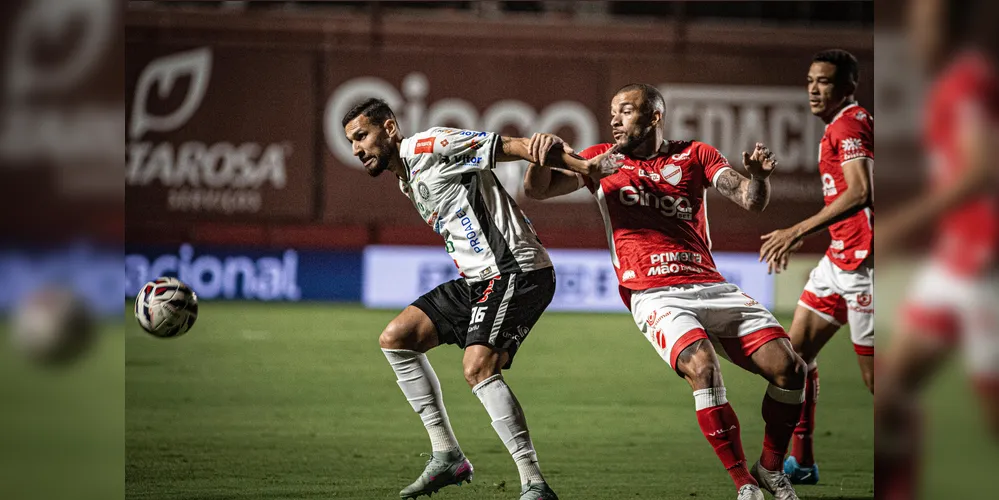 Operário não saiu do 0 a 0 em partida disputada contra o Vila Nova