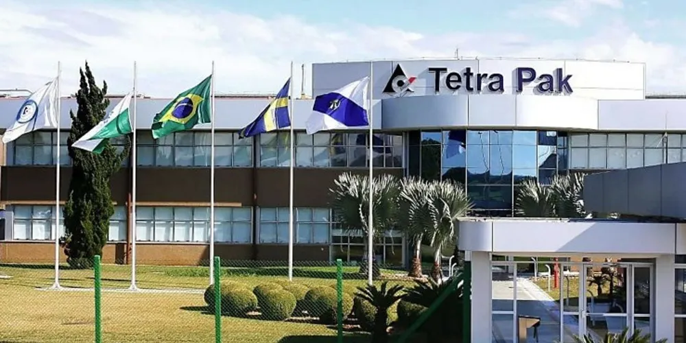 Em suas próprias operações, a empresa reduziu em 54% nas emissões de GEE desde 2019, somando 94% de consumo de energia renovável em suas operações