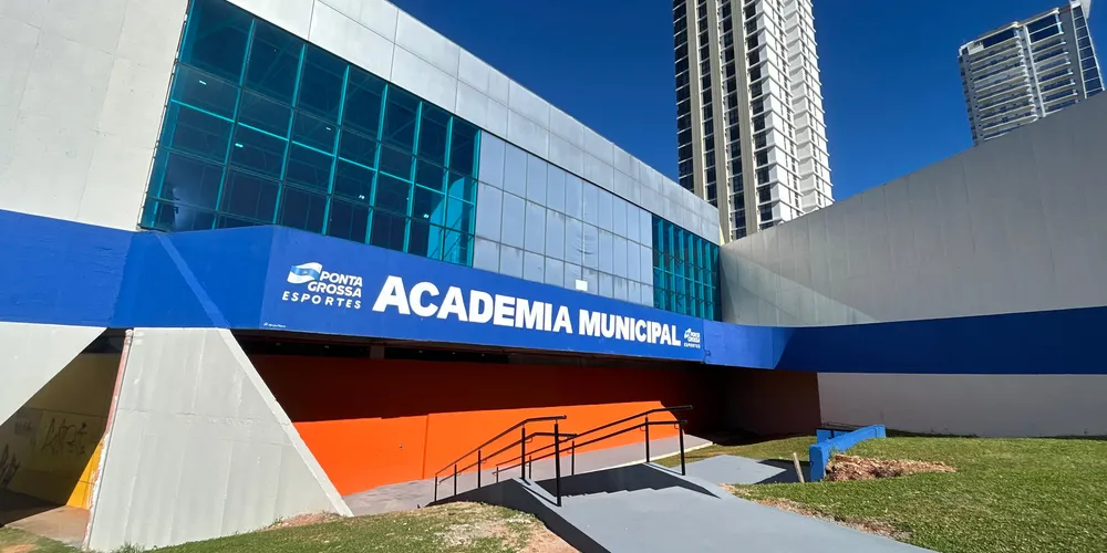 Fachada da Academia Municipal, que vai ser inaugurada nesta segunda-feira (4)