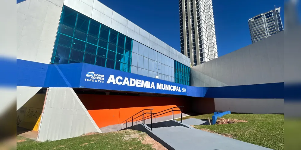 Fachada da Academia Municipal, que vai ser inaugurada nesta segunda-feira (4)