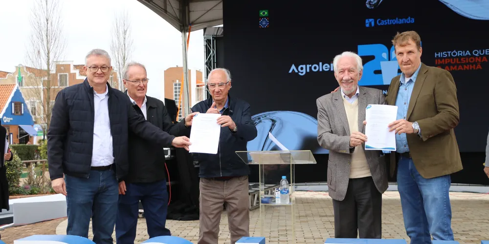 Parceria foi firmada nessa terça-feira (05) entre a Prefeitura, Governo do Estado e Cooperativa Castrolanda