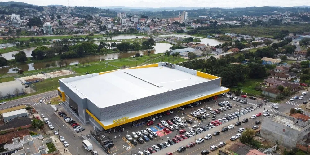 Atualmente, a rede tem cinco mercados em Ponta Grossa, nos bairros Estrela, Jardim Carvalho, Oficinas, Uvaranas e Nova Rússia