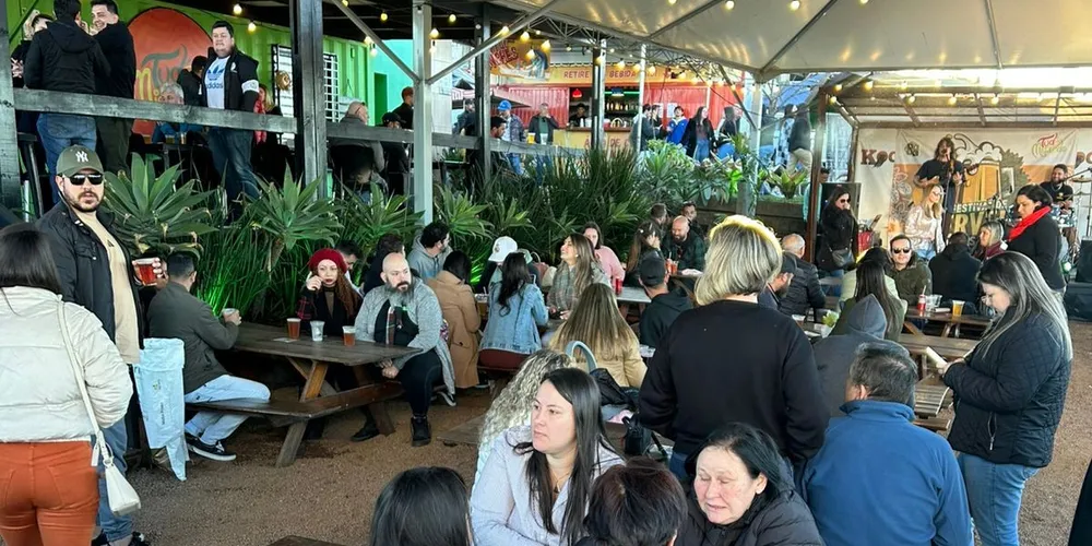 A entrada é gratuita. O atendimento segue até as 22 horas