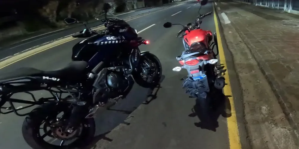 Agentes da GCM abordaram ambos os indivíduos que estavam na moto