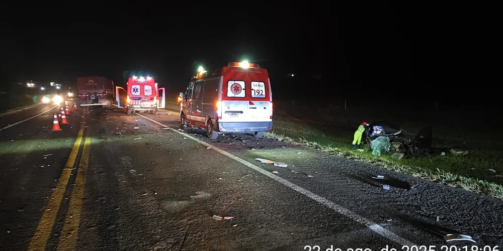 Rodovia ficou parcialmente interditada por aproximadamente uma hora