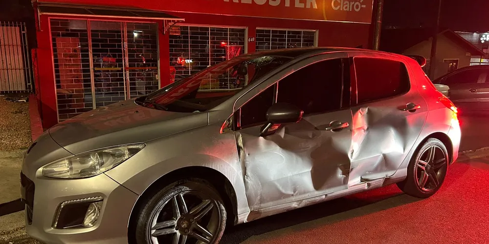 Acidente ocorreu na madrugada deste sábado, próximo ao Lago de Olarias