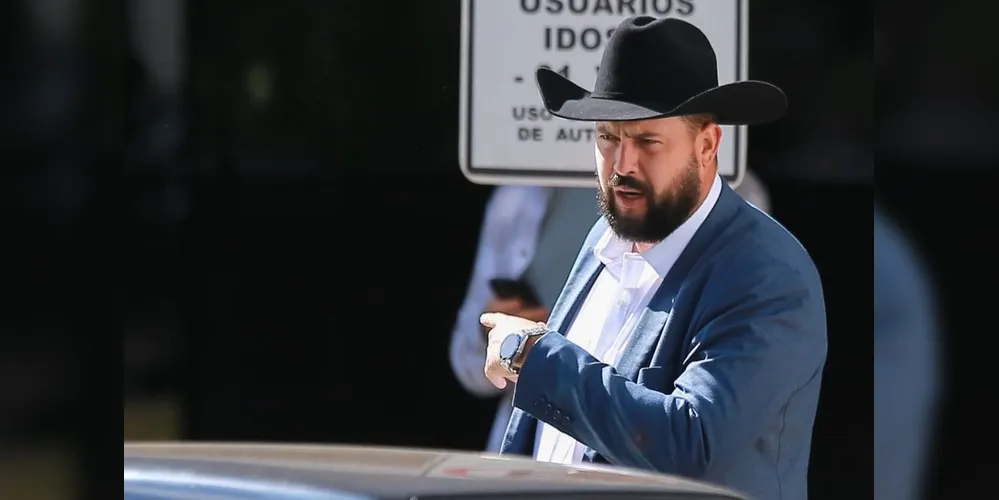 Deputado Zé Trovão em registro