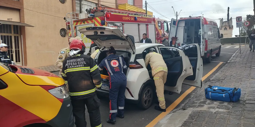 O acidente aconteceu nesta manhã de sexta (4)