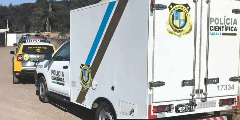 Equipes da Polícia Civil e da Polícia Científica foram acionadas para atendimento no local