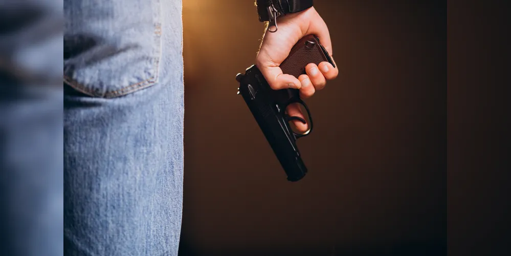 Homem teria realizado três disparos